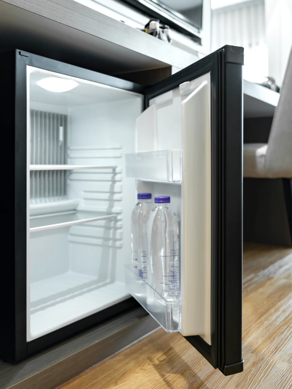 Mini fridge